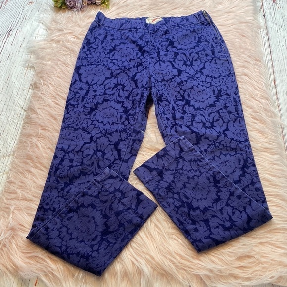 Anthropologie The Essential Skinny Indigo Floral Velvet Pants sz 4 - Picture 2 of 11